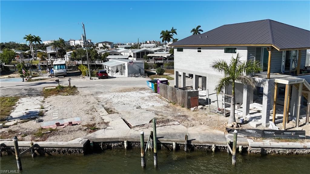 63 Emily LN, FORT MYERS BEACH FL 33931-12