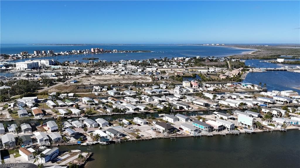 63 Emily LN, FORT MYERS BEACH FL 33931-21