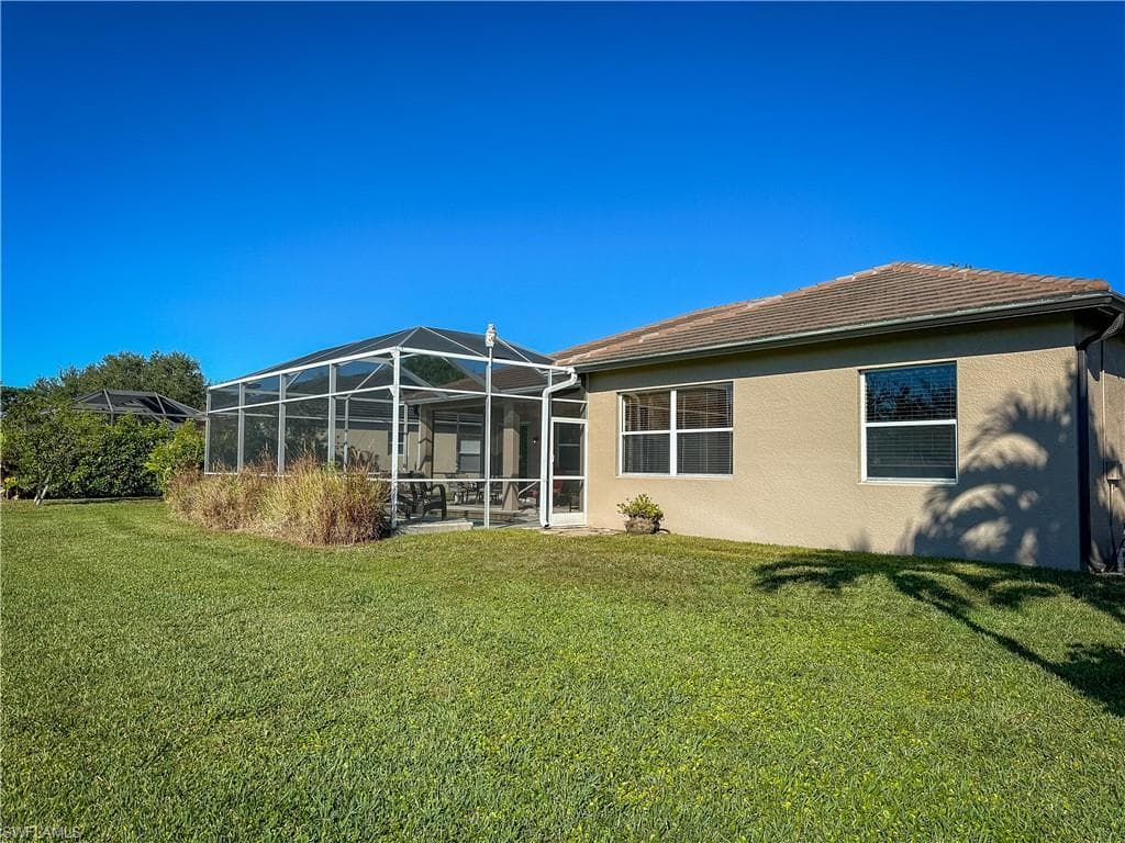 948 Chesapeake Bay CT, NAPLES FL 34120-28