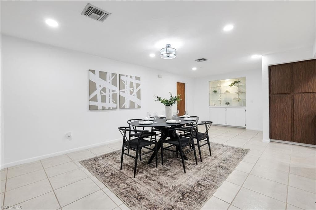 525 Weber BLVD N, NAPLES FL 34120-16