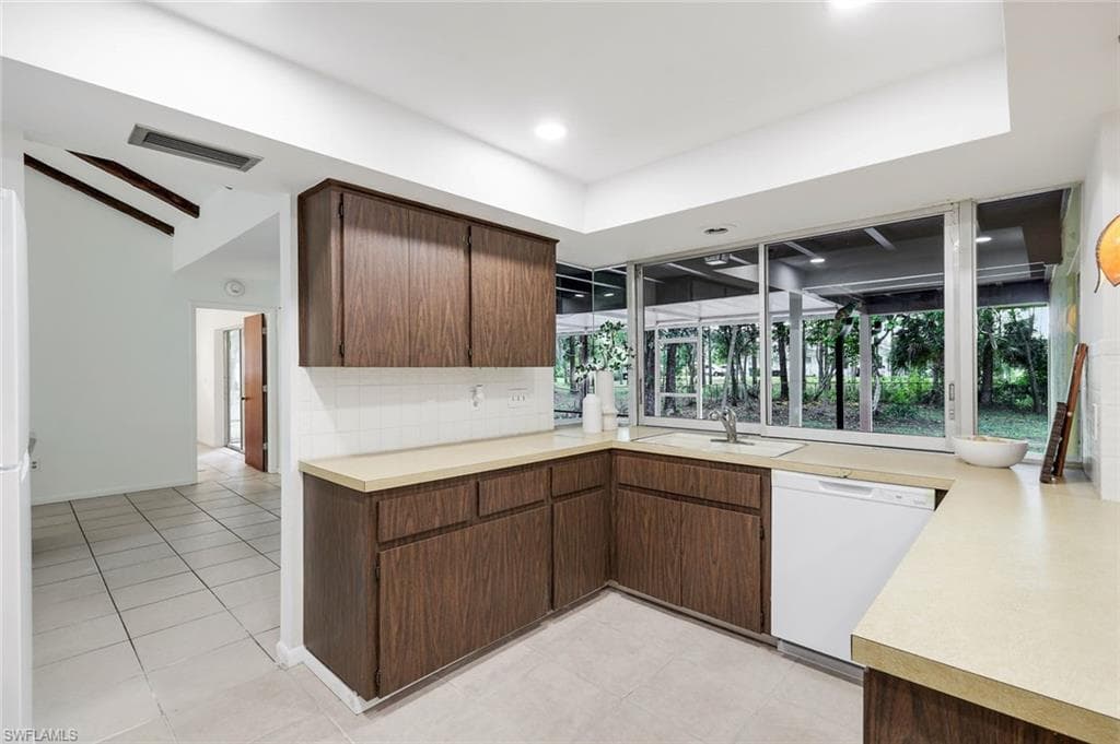 525 Weber BLVD N, NAPLES FL 34120-15