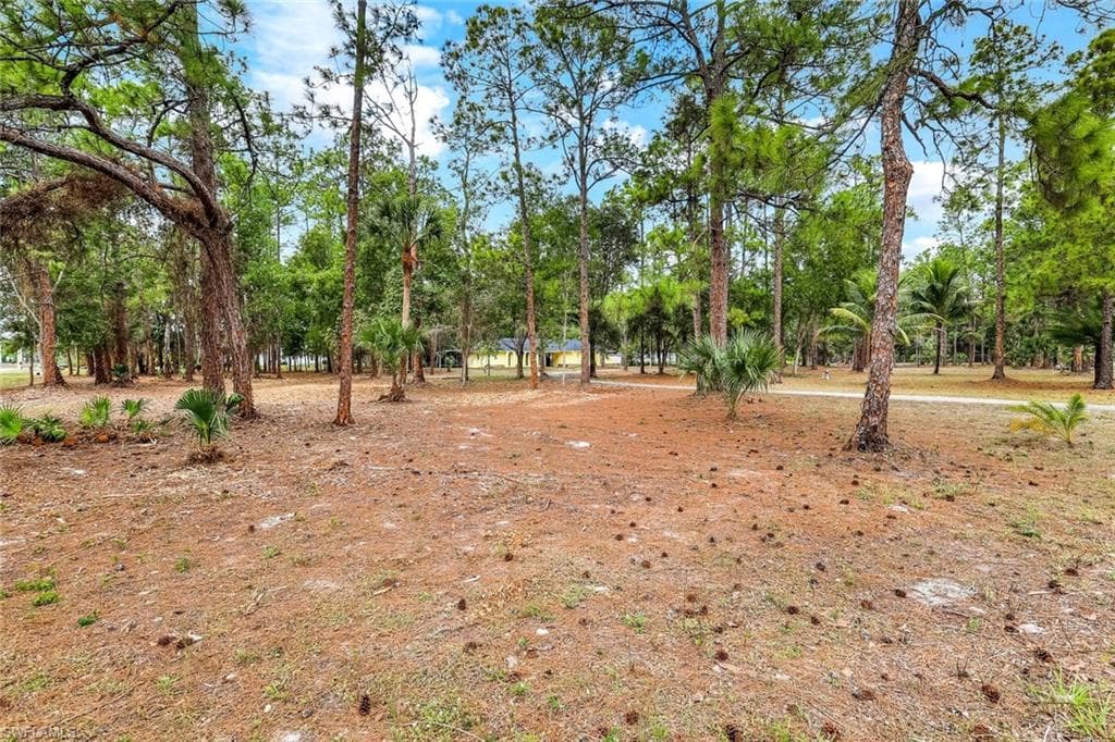 525 Weber BLVD N, NAPLES FL 34120-31