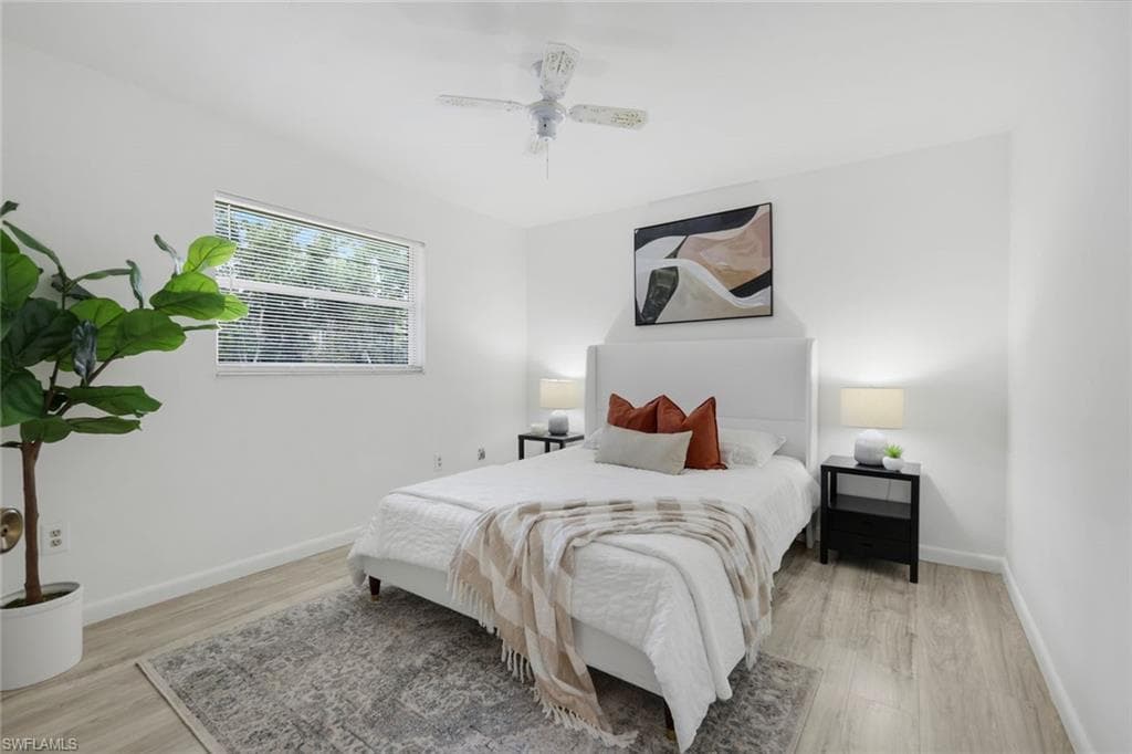 525 Weber BLVD N, NAPLES FL 34120-4