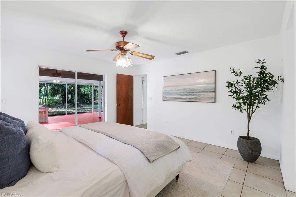 525 Weber BLVD N, NAPLES FL 34120-19