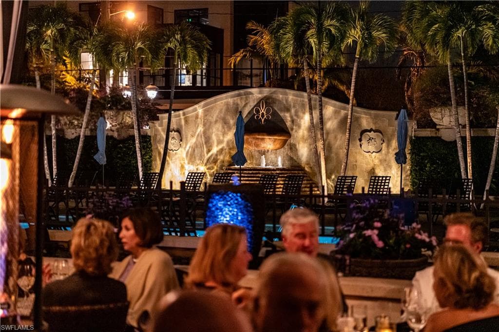 221 9th ST S # 405, NAPLES FL 34102-16