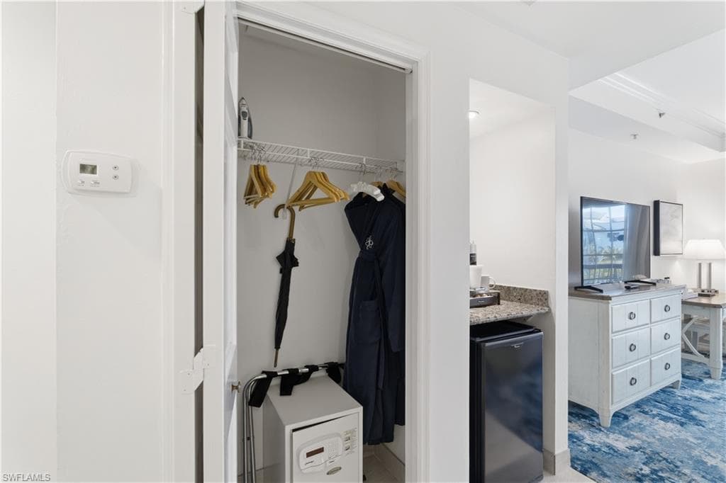 221 9th ST S # 405, NAPLES FL 34102-3