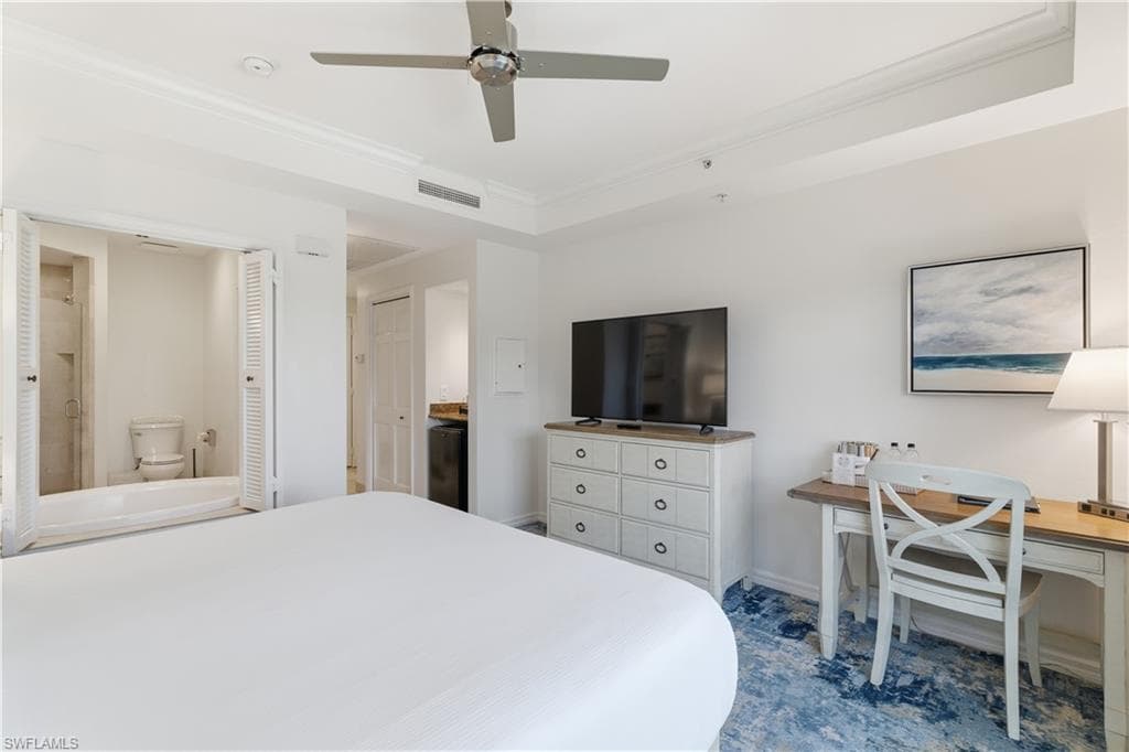 221 9th ST S # 405, NAPLES FL 34102-7