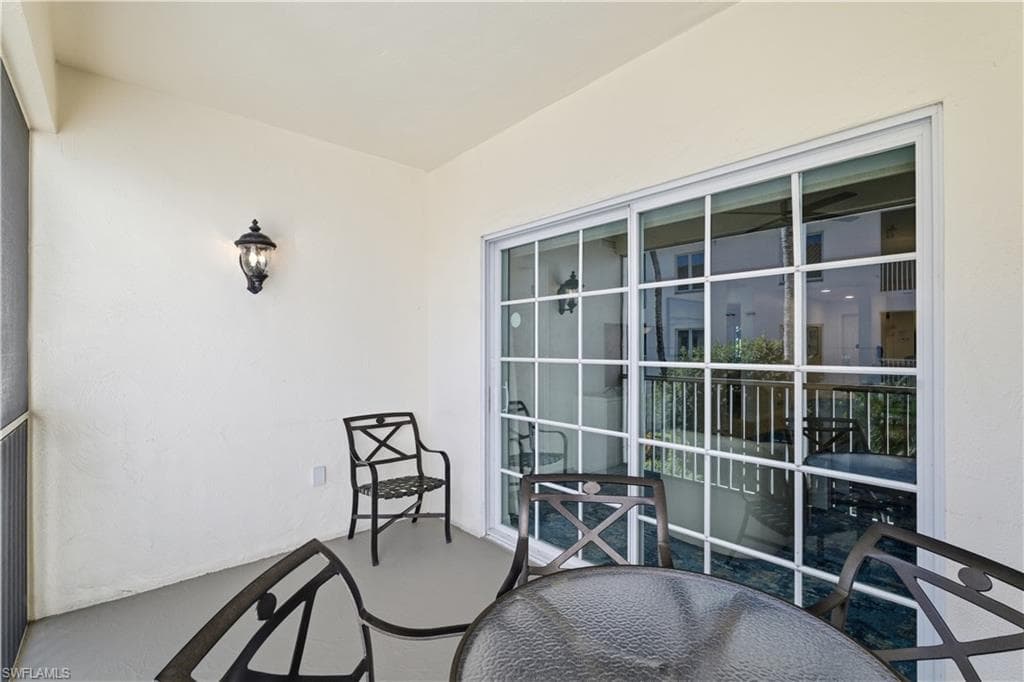 221 9th ST S # 207, NAPLES FL 34102-9