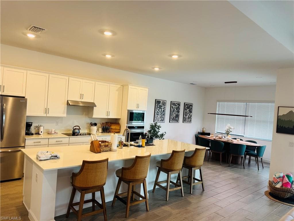 10798 Timber Creek DR-10