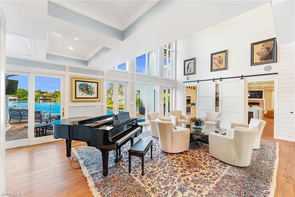 481 21st AVE S, NAPLES FL 34102-1
