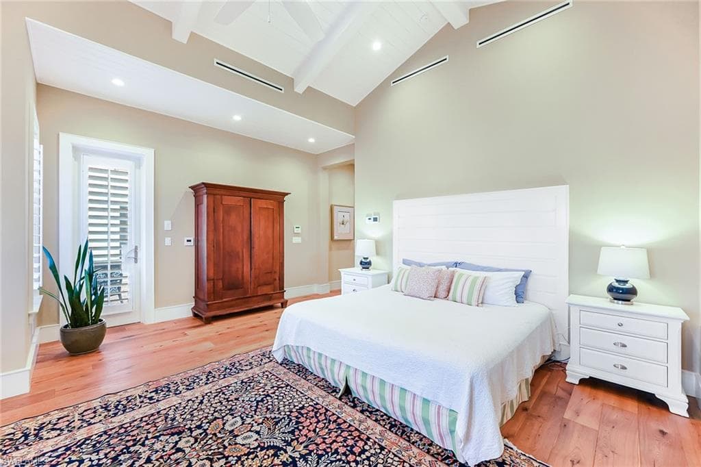 481 21st AVE S, NAPLES FL 34102-12