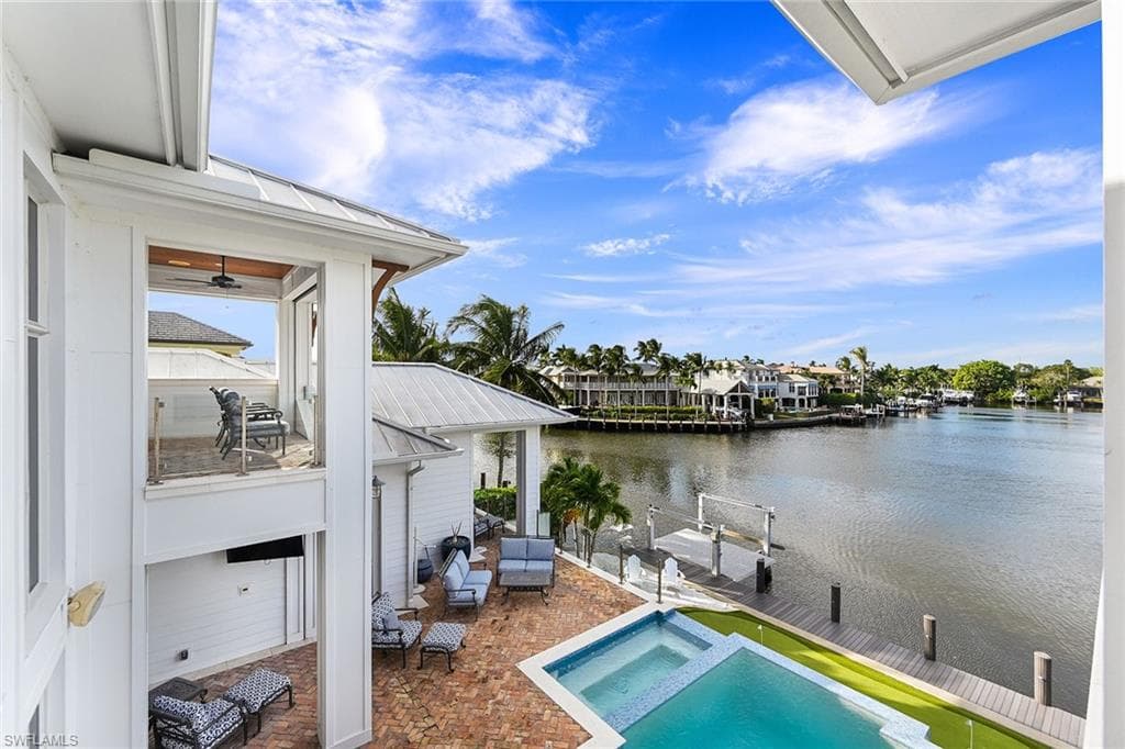 481 21st AVE S, NAPLES FL 34102-42