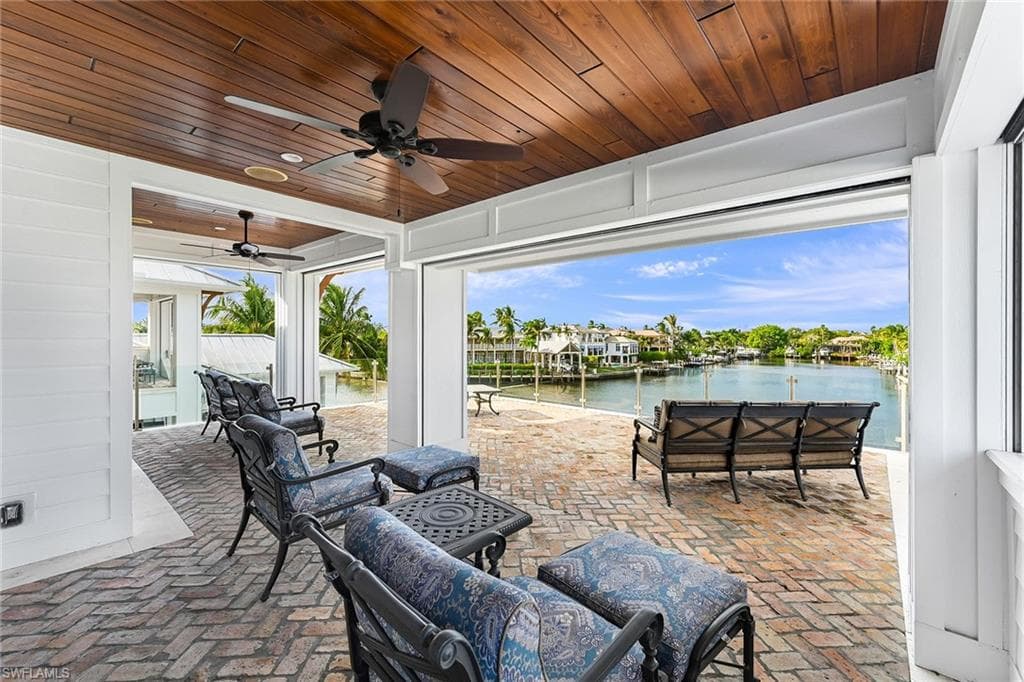 481 21st AVE S, NAPLES FL 34102-25