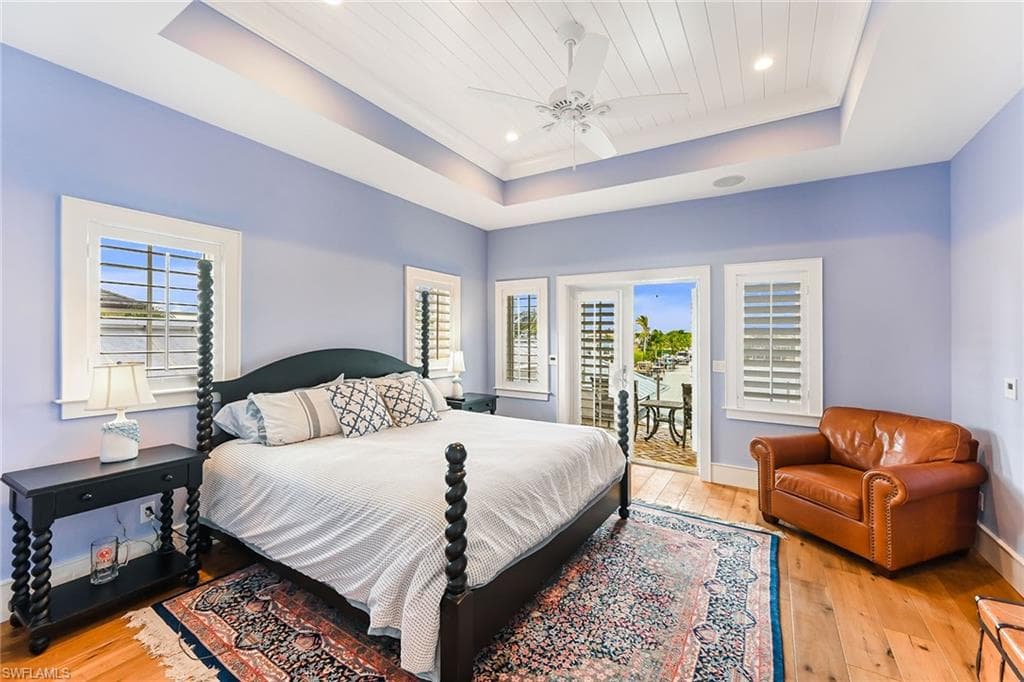 481 21st AVE S, NAPLES FL 34102-32