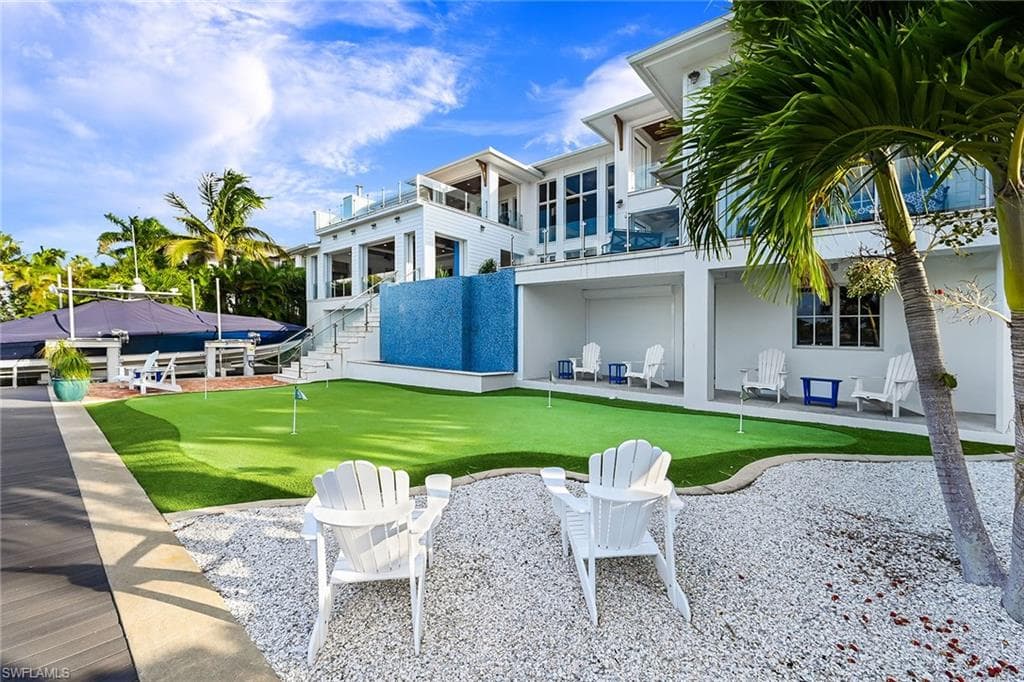 481 21st AVE S, NAPLES FL 34102-38