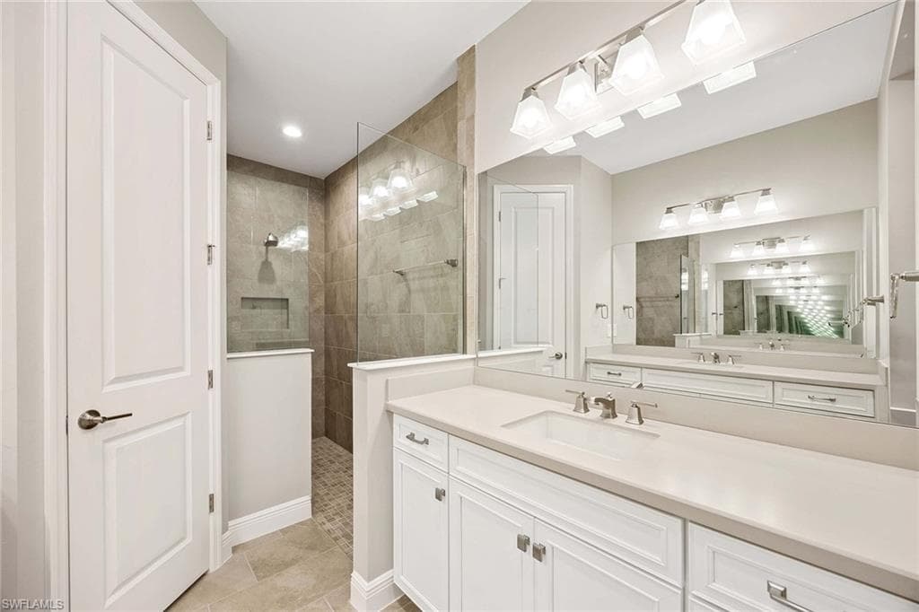 2303 Marquesa CIR, NAPLES FL 34112-16