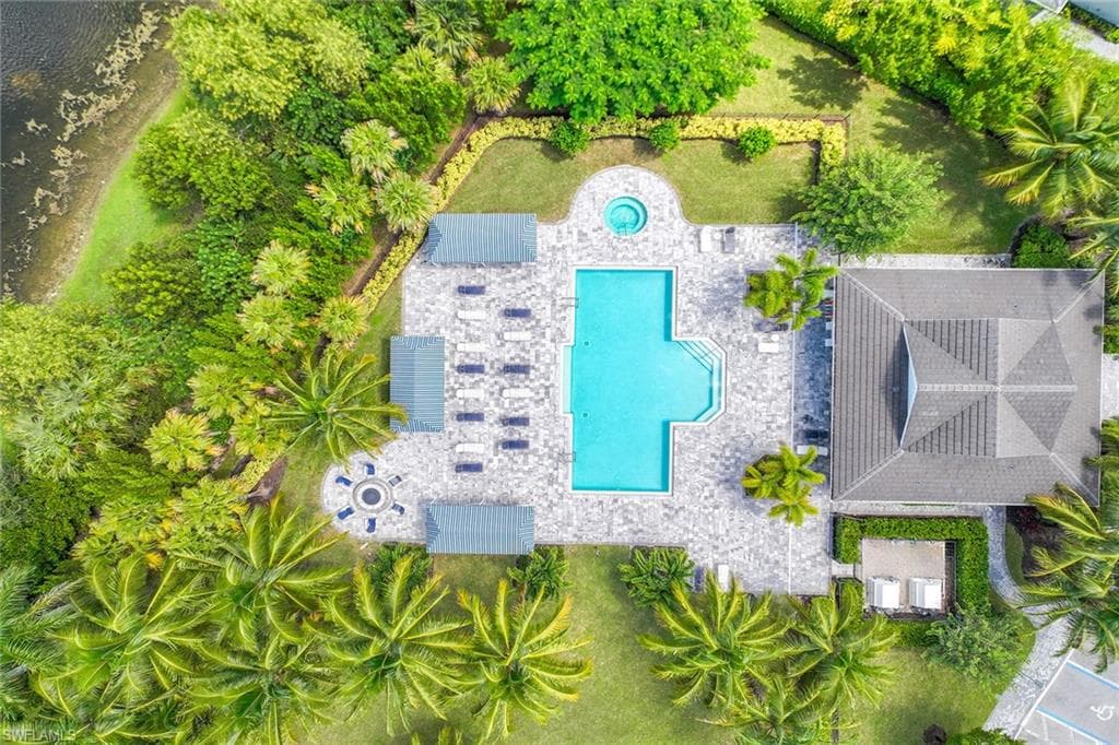 2303 Marquesa CIR, NAPLES FL 34112-36