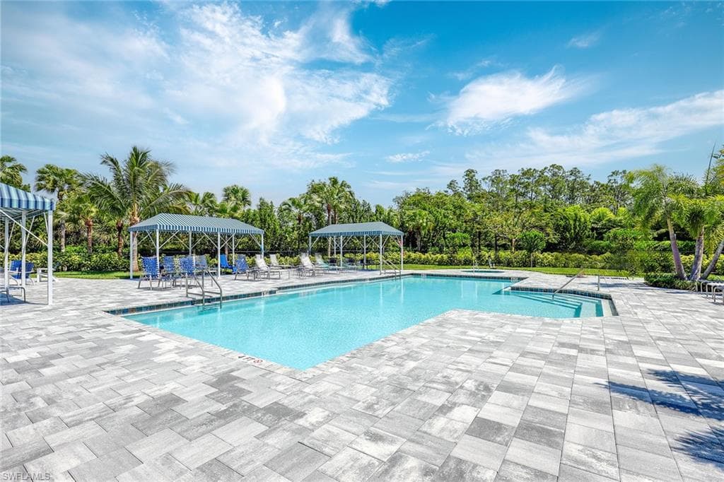 2303 Marquesa CIR, NAPLES FL 34112-38