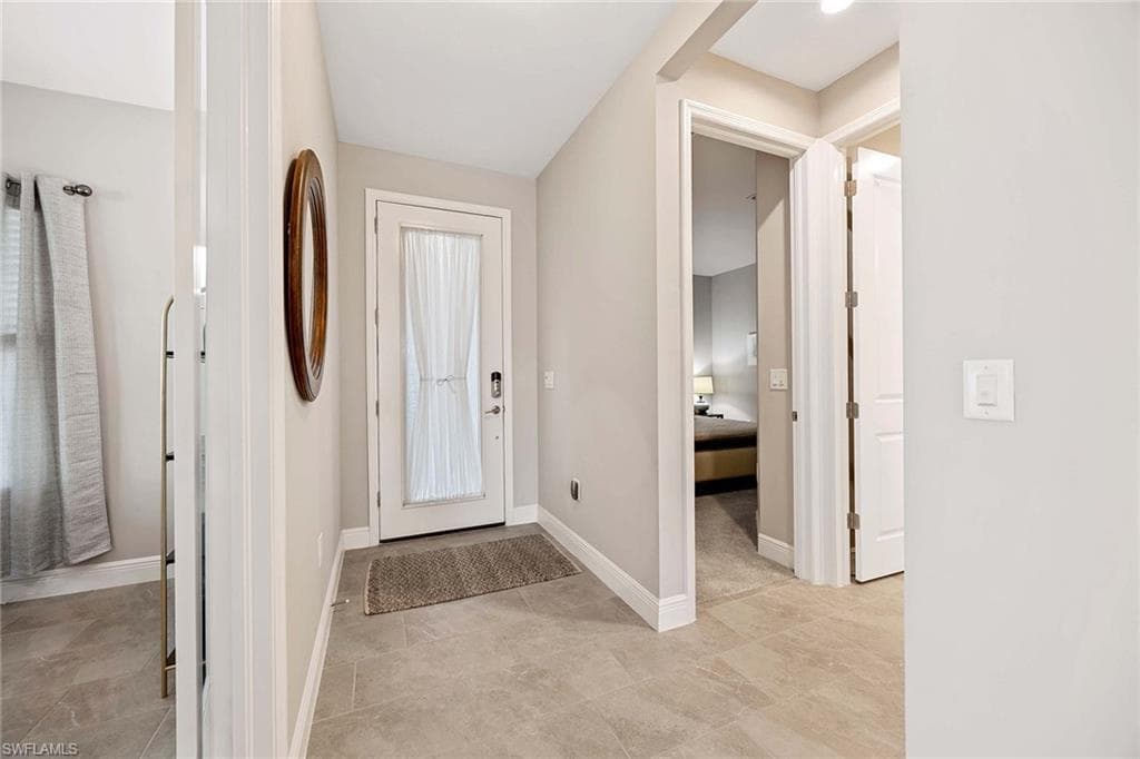 2303 Marquesa CIR, NAPLES FL 34112-3