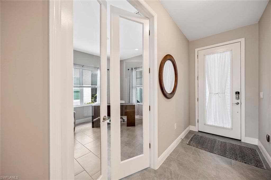 2303 Marquesa CIR, NAPLES FL 34112-20