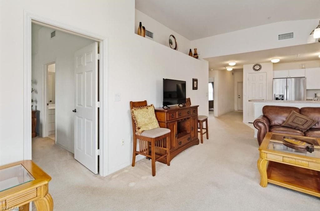 4510 Botanical Place CIR # 402, NAPLES FL 34112-4