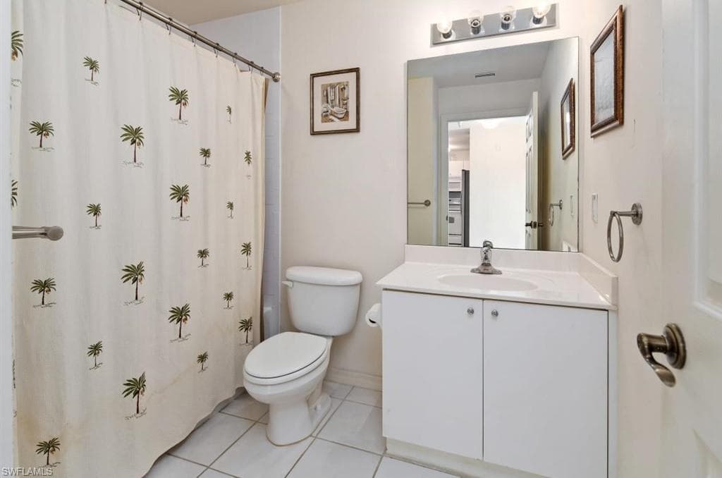 4510 Botanical Place CIR # 402, NAPLES FL 34112-13