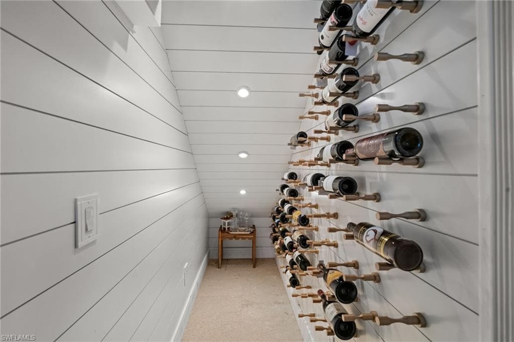 9250 The LN, NAPLES FL 34109-18