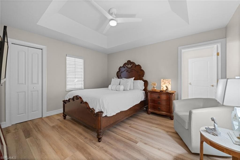 9250 The LN, NAPLES FL 34109-38