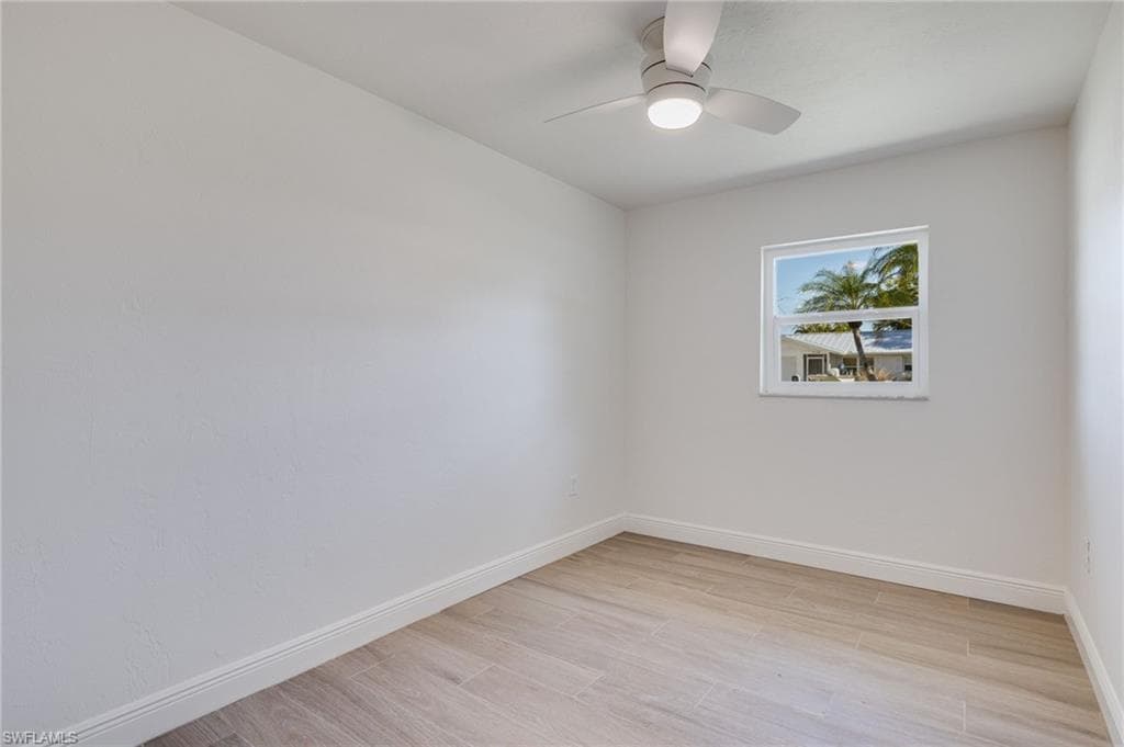 7171 Drake DR, FORT MYERS FL 33908-16