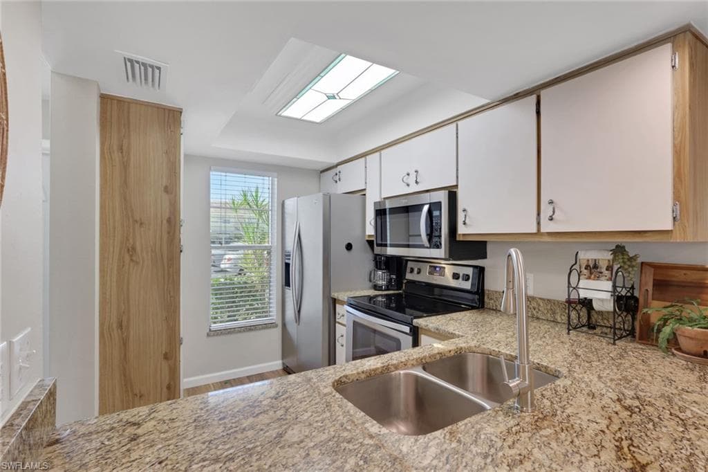 4641 SW Santa Barbara PL 2-2
