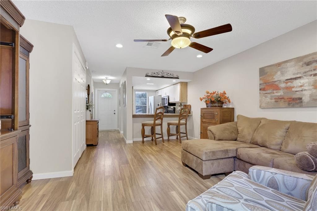 4641 SW Santa Barbara PL 2-8
