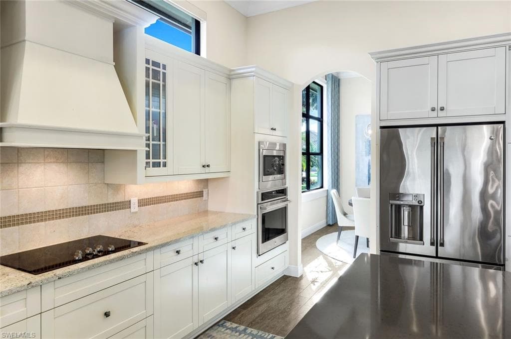 11925 Heather Woods CT, NAPLES FL 34120-15