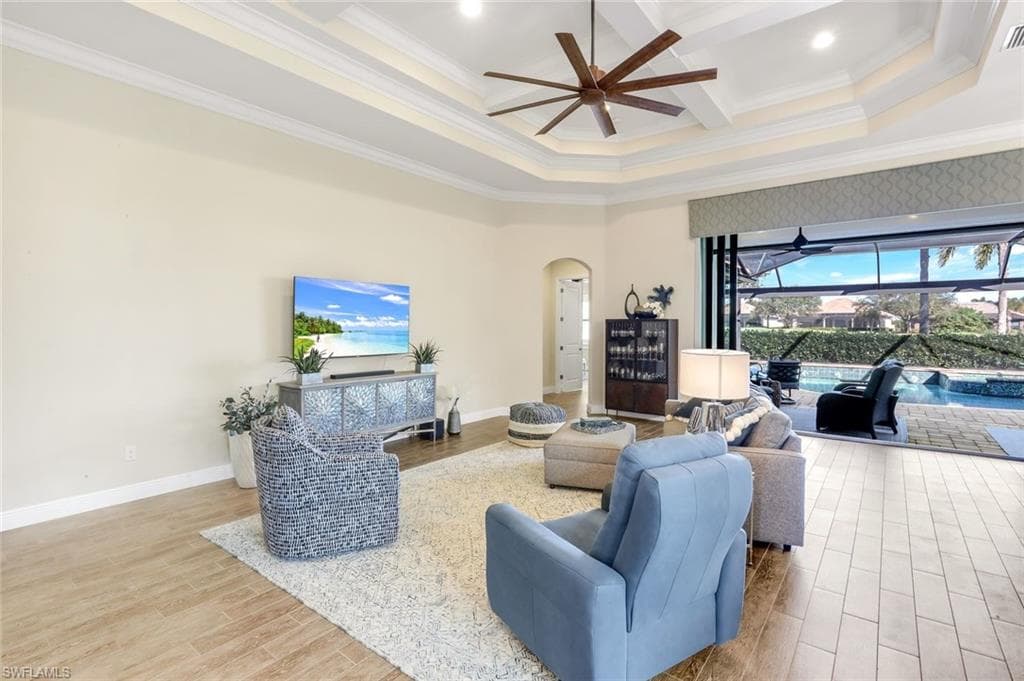 11925 Heather Woods CT, NAPLES FL 34120-9