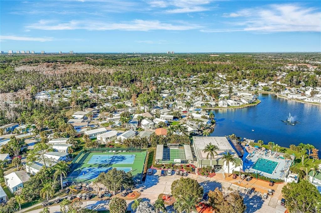 10827 Little Heron CIR, ESTERO FL 33928-23