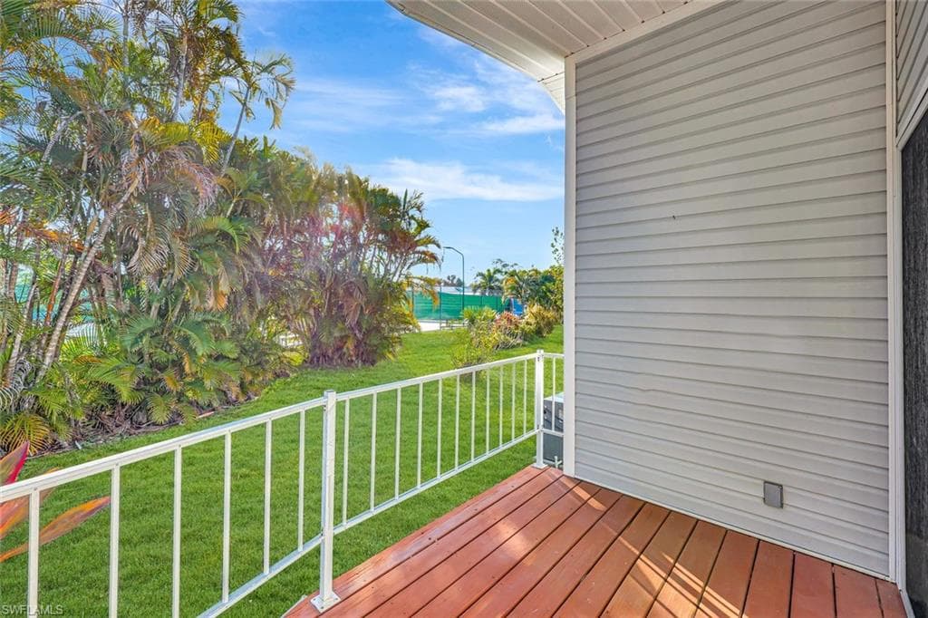 10827 Little Heron CIR, ESTERO FL 33928-18