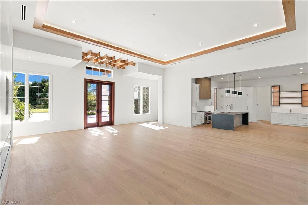 2309 Anthony CT-4