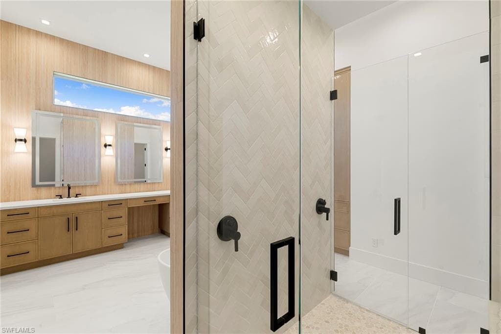 2309 Anthony CT-13