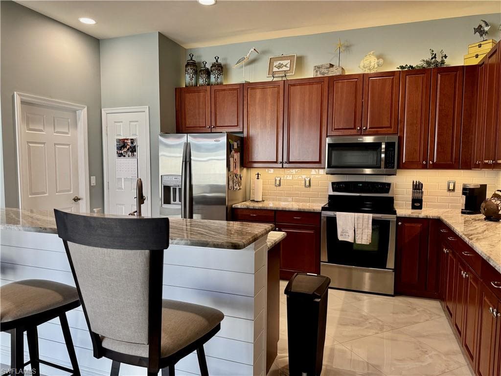 5781 Kensington LOOP, FORT MYERS FL 33912-5