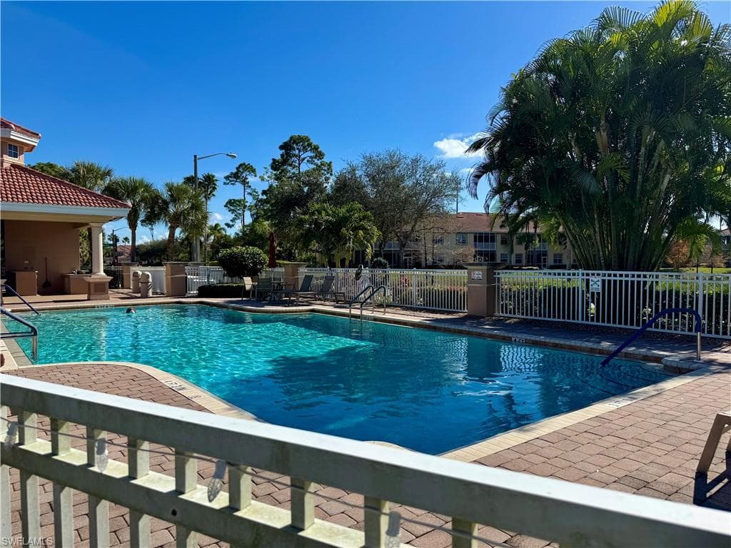 5781 Kensington LOOP, FORT MYERS FL 33912-46