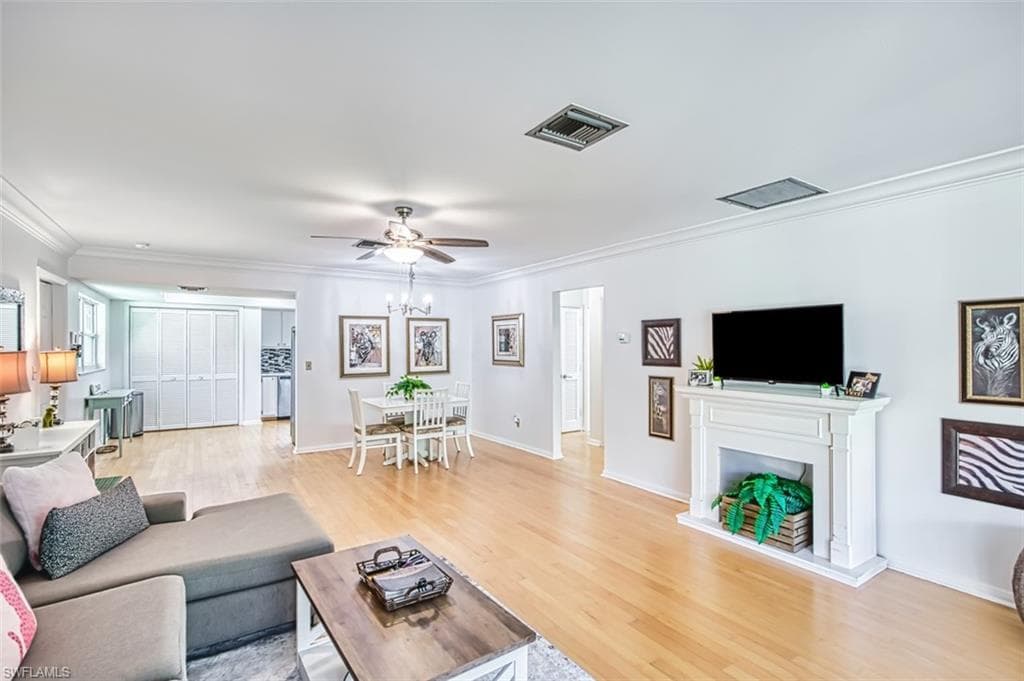 1210 Shady Rest LN # 14, NAPLES FL 34103-6