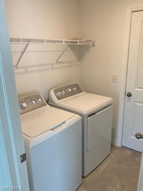 3904 Treasure Oak WAY, FORT MYERS FL 33905-10