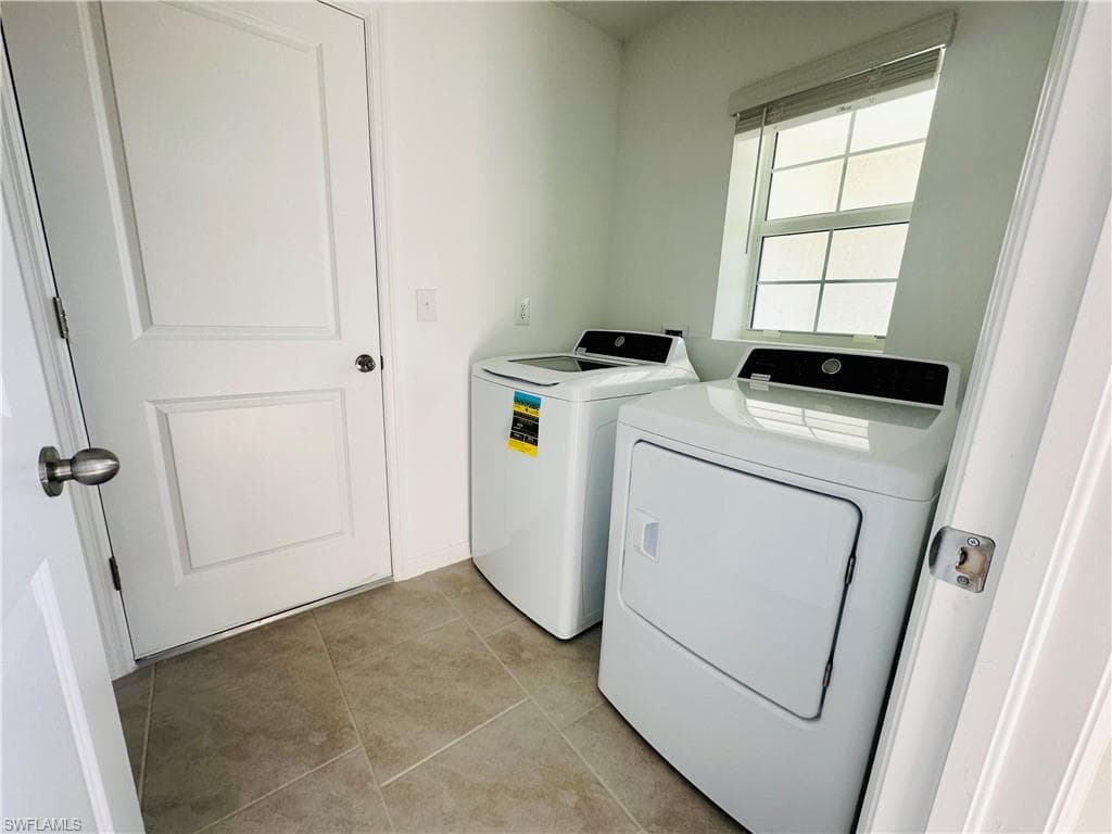 17840 Belforte CT, NORTH FORT MYERS FL 33917-17