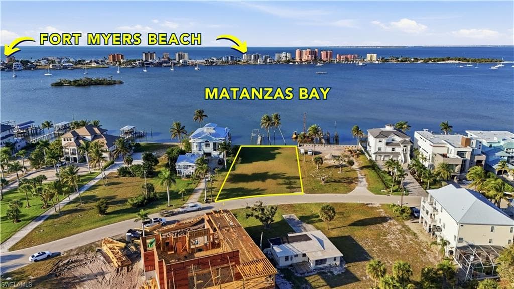 948 San Carlos DR, FORT MYERS BEACH FL 33931-12