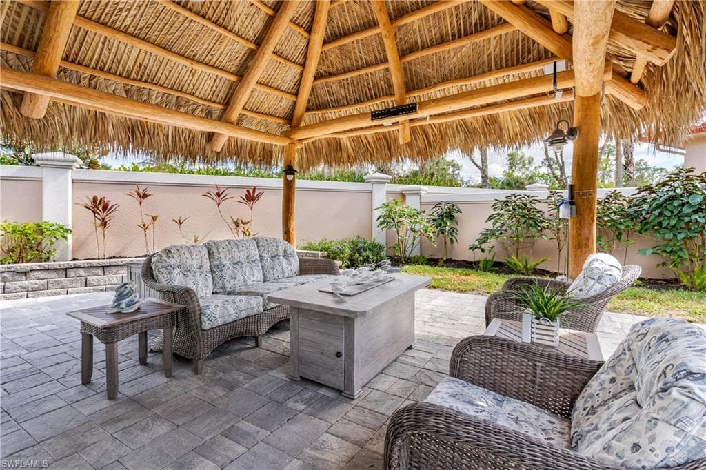 13547 Snook CIR, NAPLES FL 34114-6