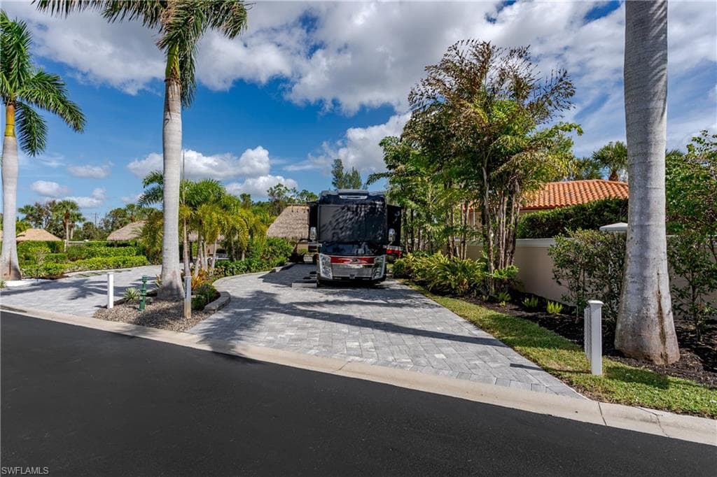 13547 Snook CIR, NAPLES FL 34114-27