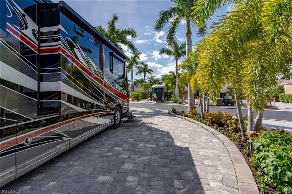 13547 Snook CIR, NAPLES FL 34114-20