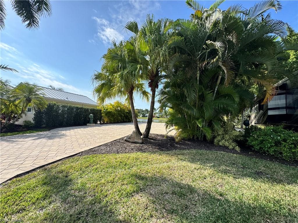 Lot 10 3027 E Riverbend Resort BLVD-27