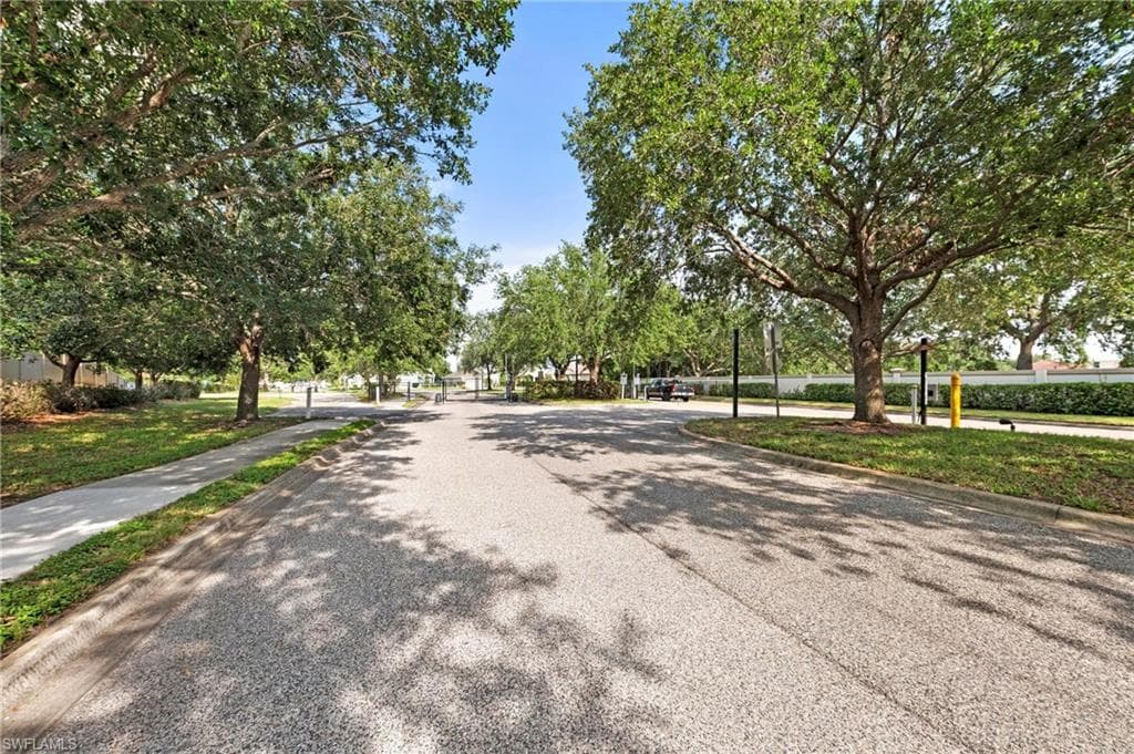 5224 58th TER E, BRADENTON FL 34203-32