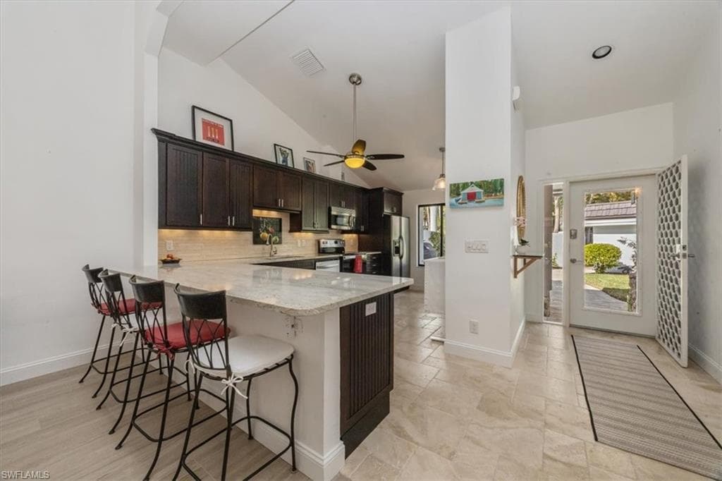 190 Bears Paw TRL, NAPLES FL 34105-5