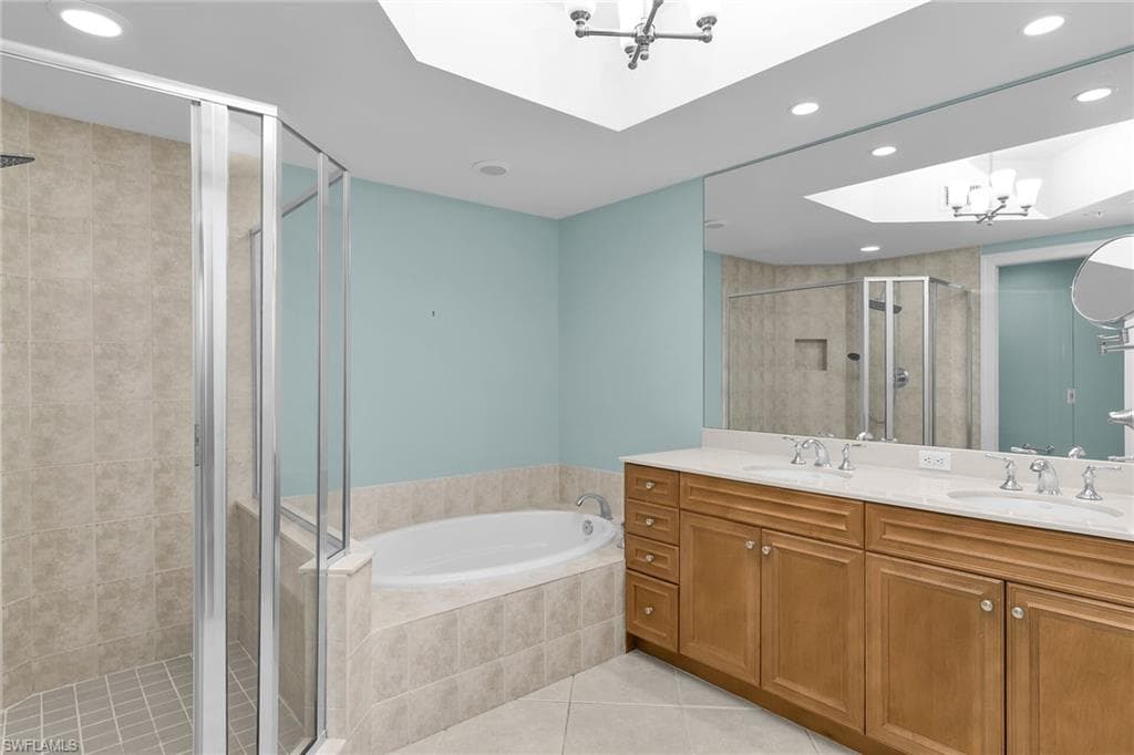 1065 Borghese LN # 1902, NAPLES FL 34114-15